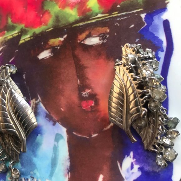 Silver Feather Clip On Earrings with Rhinestones - Picture 2 of 8